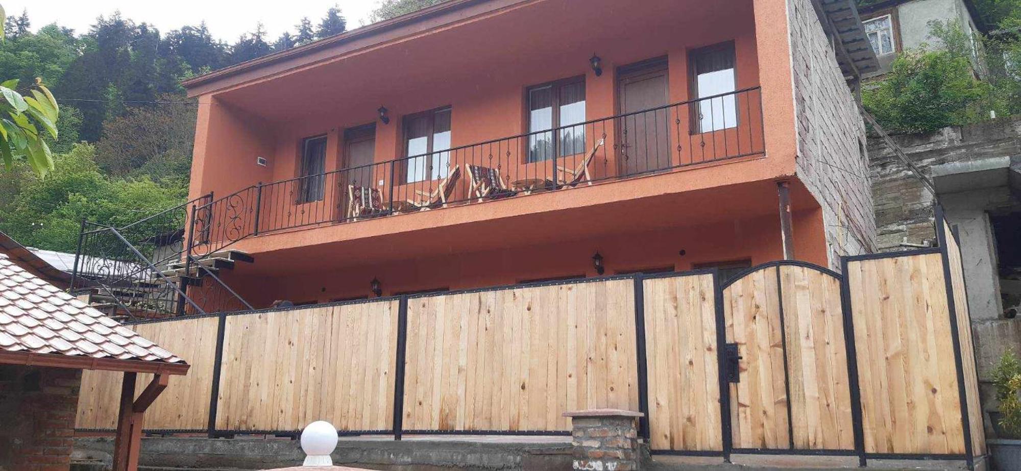 Guest House Borjomula Borjomi Esterno foto