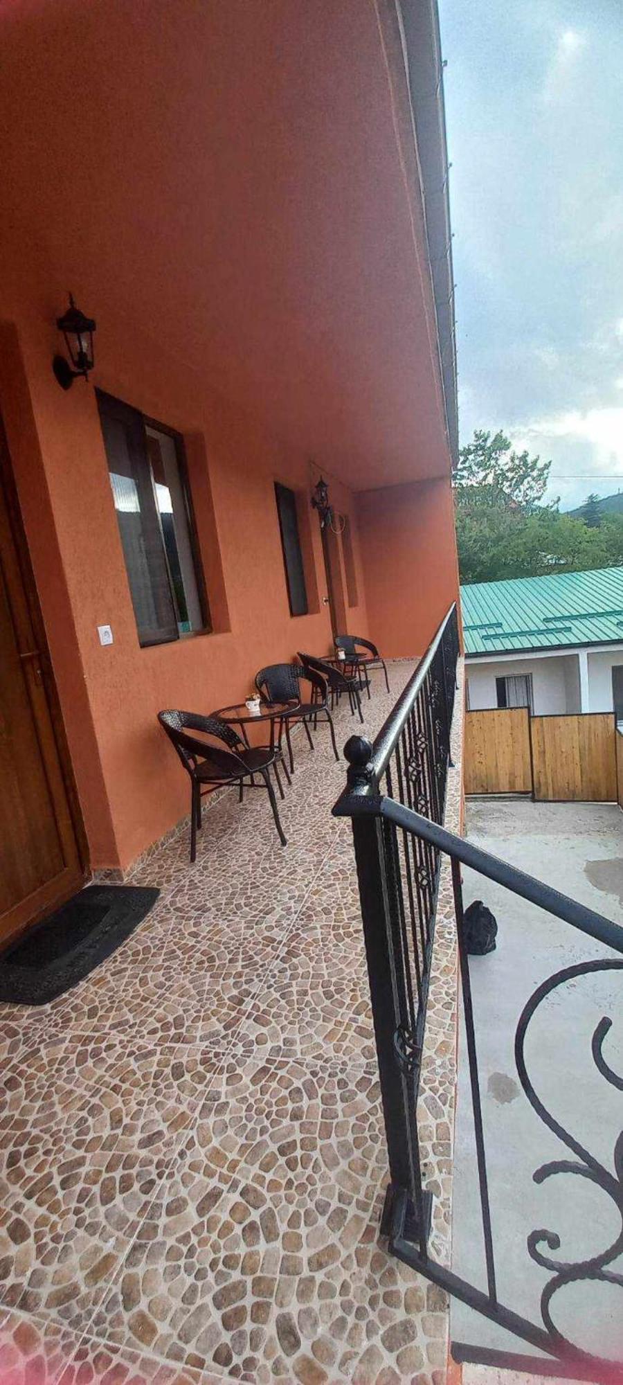 Guest House Borjomula Borjomi Esterno foto